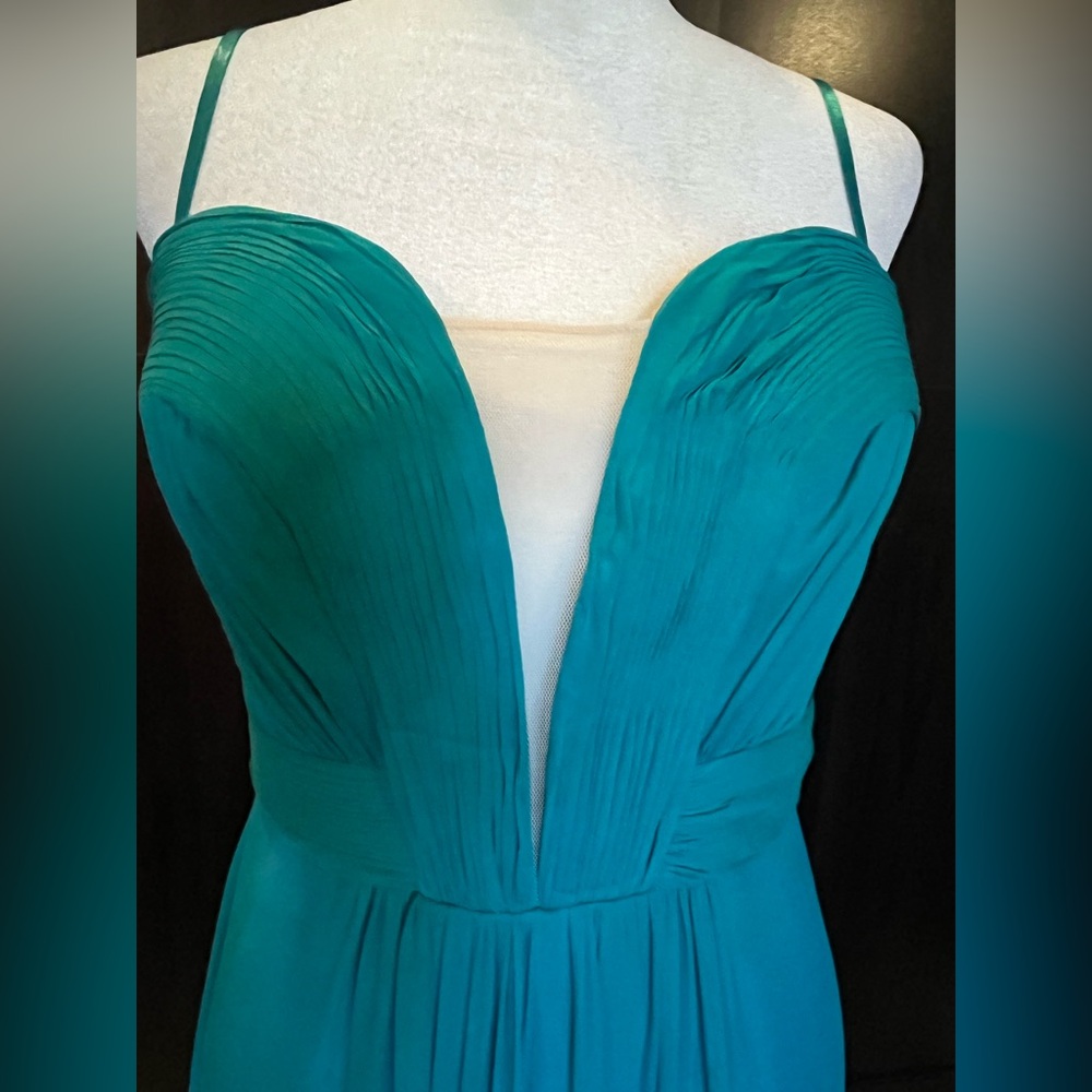 Aidan Mattox chiffon formal dress. Padded cups pleated bodice. 100% silk. Teal 8 - Picture 3 of 16